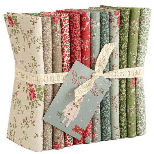 Tilda Merry Little Christmas 12 fat quarter bundle Eve and Noel Blenders