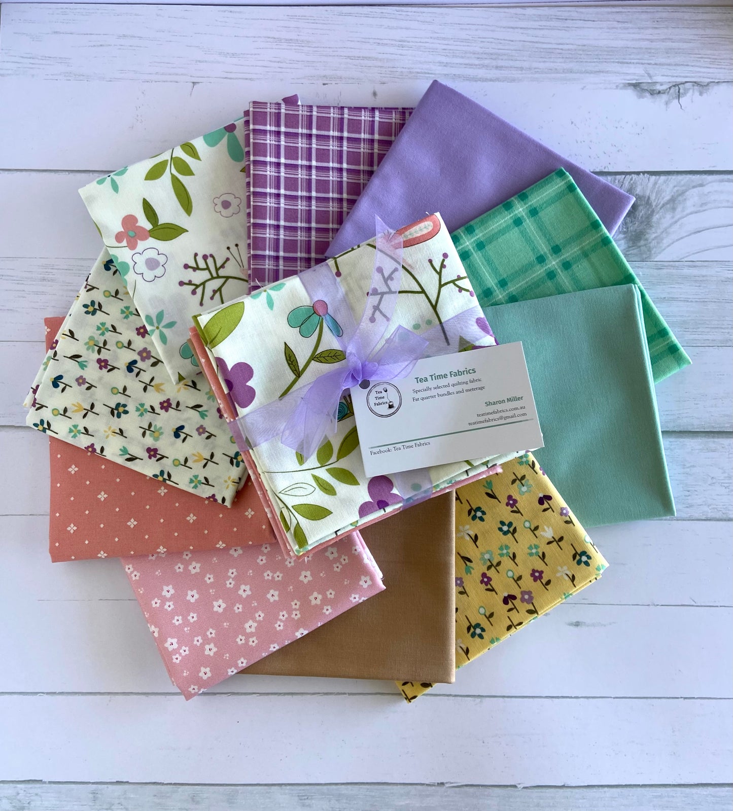 'Simply Pretty' Fat Quarter Bundle 10 Fat Quarters