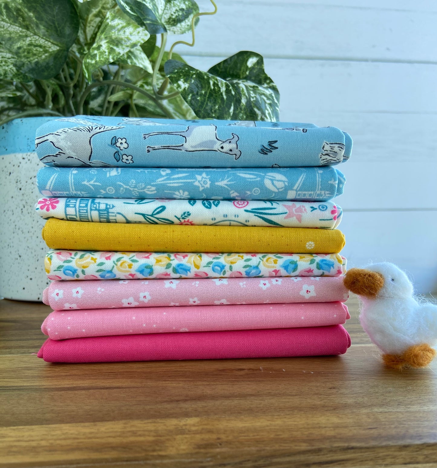 'Walk in the Park' Fat Quarter Bundle 8 Fat Quarters