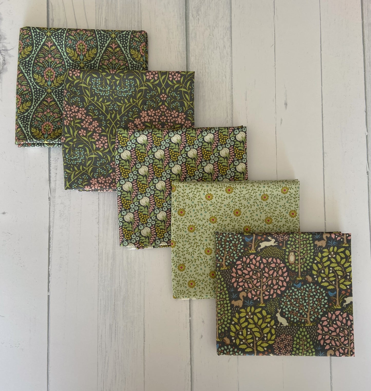 Tilda Sanctuary Fat Quarter Bundle Pistachio/Greygreen 5 Fat Quarters