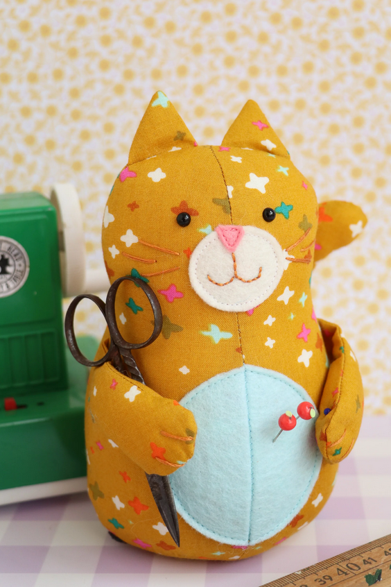 The Cat's Meow Pincushion Pattern by Jodie Carleton of RicRac